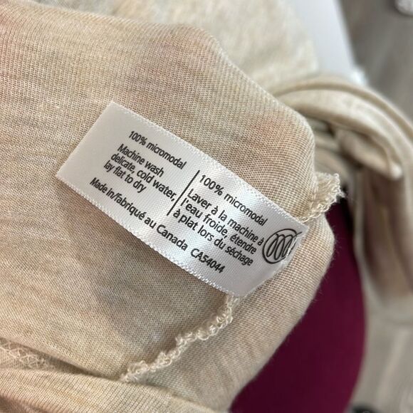 Miik Long Two Layer Beige Top Sleeveless - Picture 6 of 10